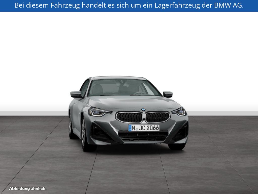 Fahrzeugabbildung BMW 218i Coupé