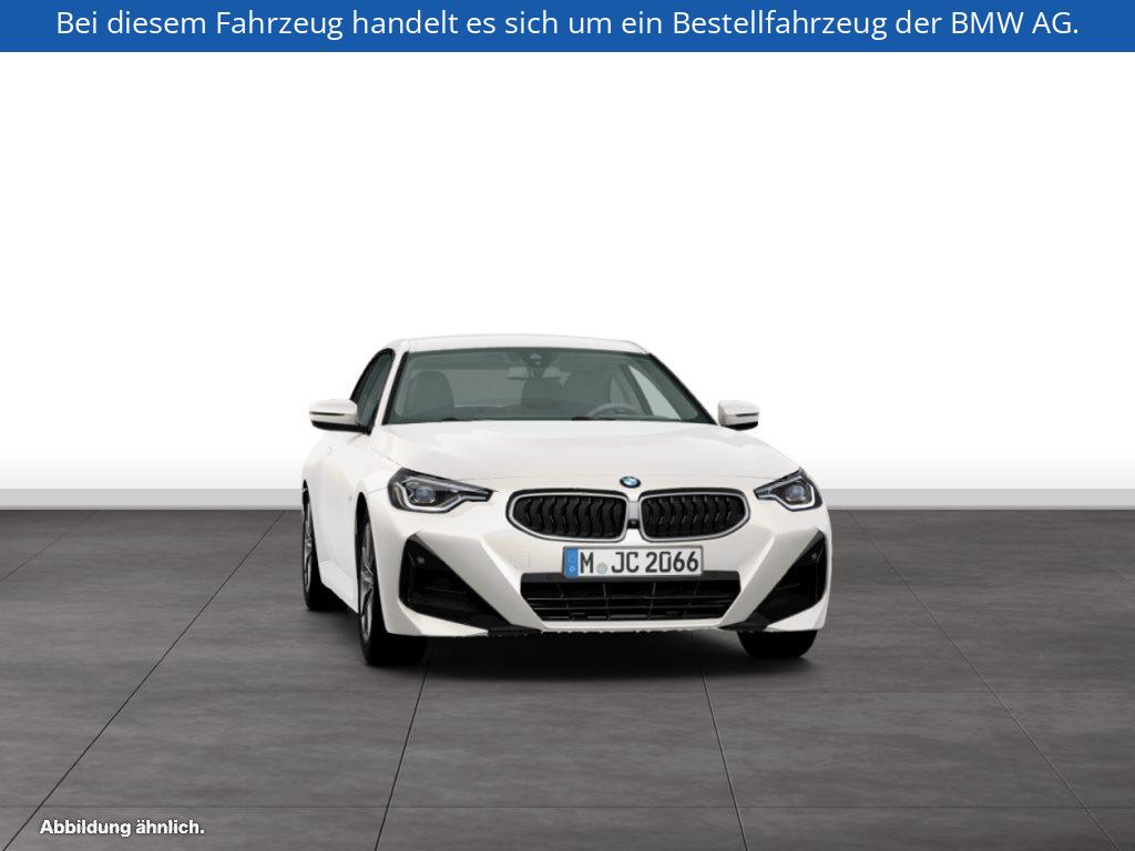 Fahrzeugabbildung BMW 218i Coupé