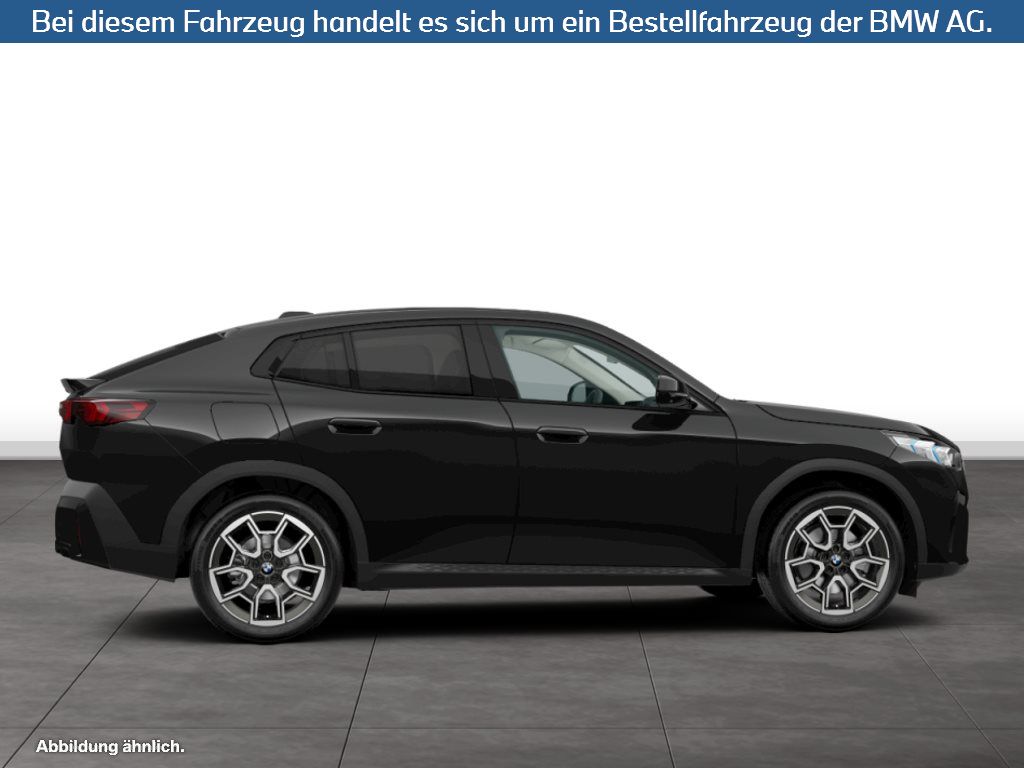 Fahrzeugabbildung BMW X2 sDrive20i