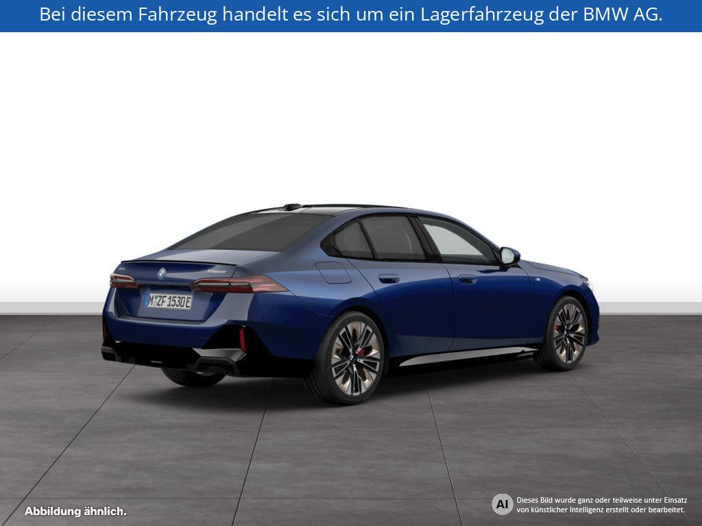 Fahrzeugabbildung BMW 550e xDrive Limousine