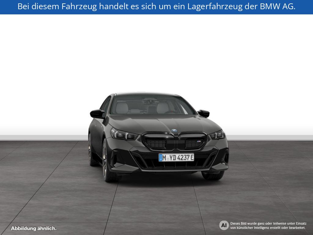 Fahrzeugabbildung BMW i5 M60 xDrive Limousine