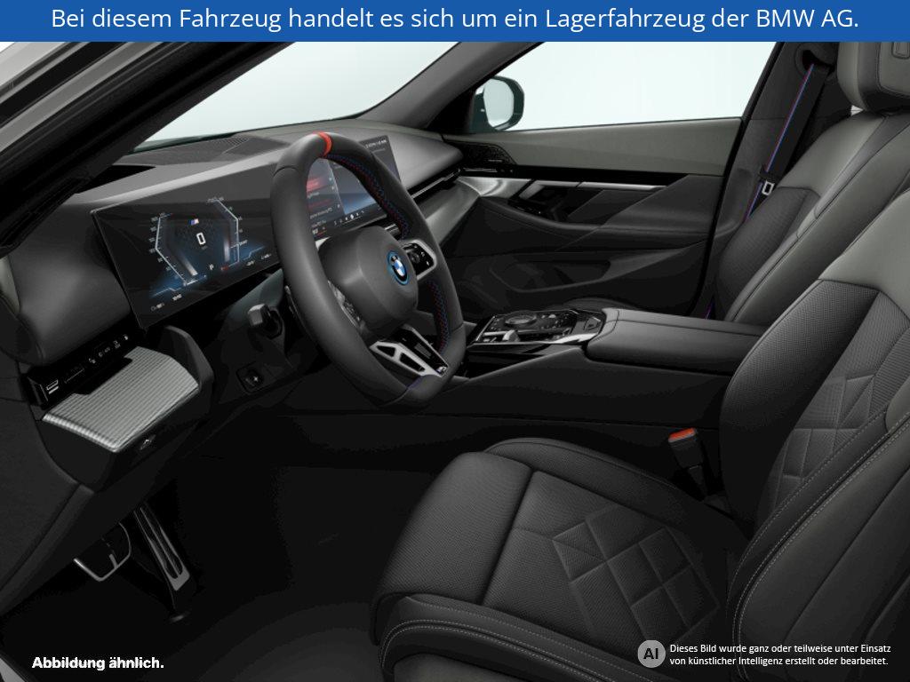 Fahrzeugabbildung BMW i5 M60 xDrive Limousine