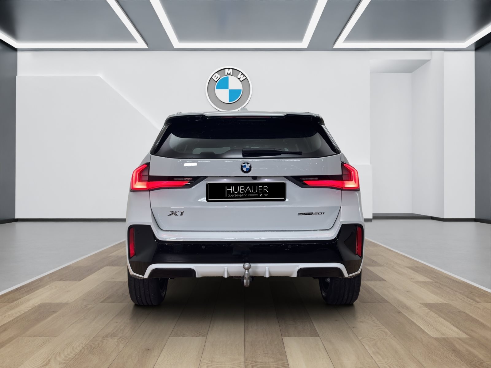 Fahrzeugabbildung BMW X1 sDrive20i [M Sport, AHK, ACC, RFK, 18 LMR]