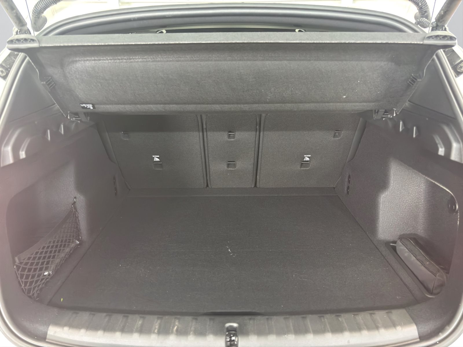 Fahrzeugabbildung BMW X1 sDrive20i [M Sport, AHK, ACC, RFK, 18 LMR]