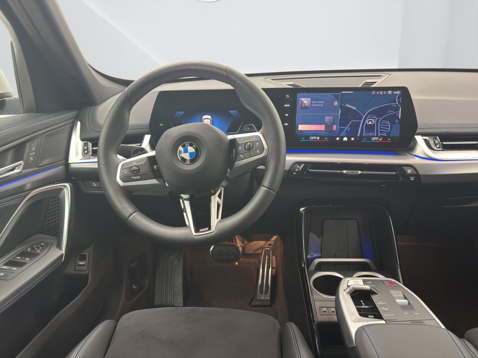 Fahrzeugabbildung BMW X1 sDrive20i [M Sport, AHK, ACC, RFK, 18 LMR]