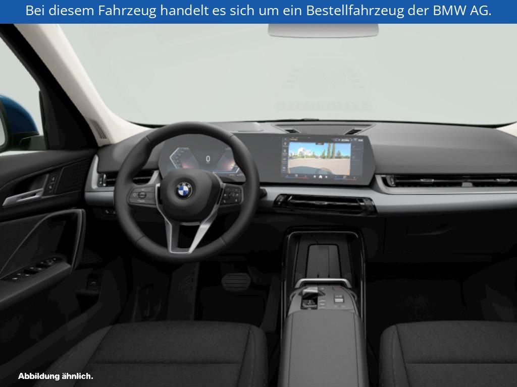 Fahrzeugabbildung BMW X1 sDrive18d SAV