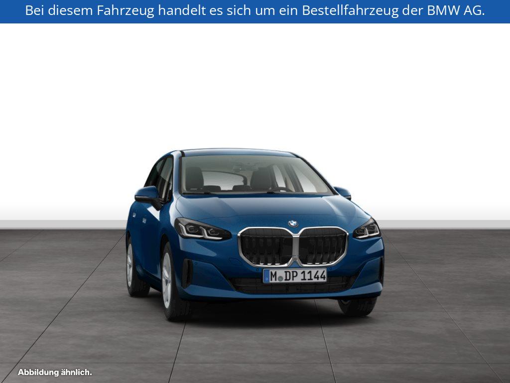 Fahrzeugabbildung BMW 218i Active Tourer