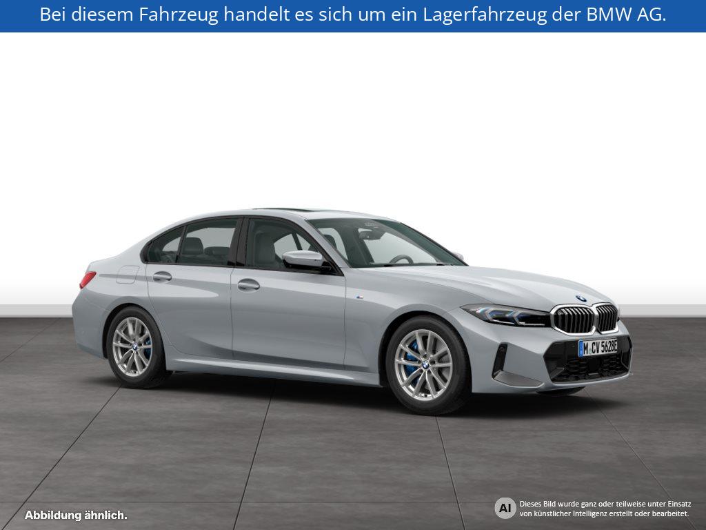 Fahrzeugabbildung BMW 330e xDrive Limousine