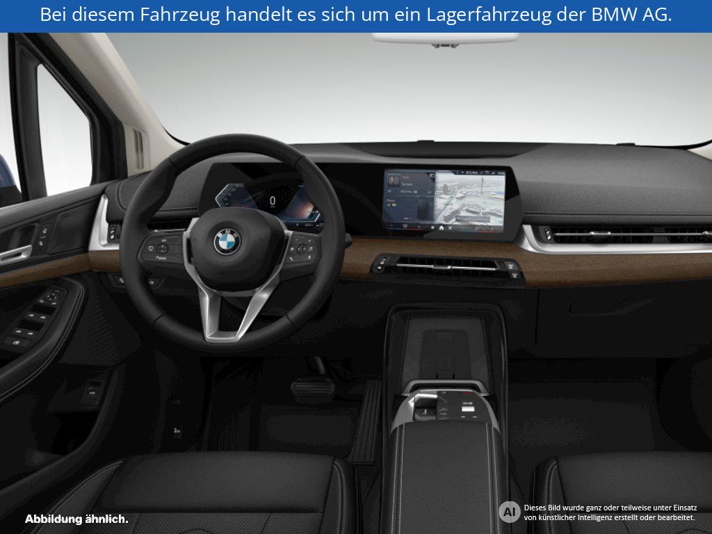 Fahrzeugabbildung BMW 220i Active Tourer