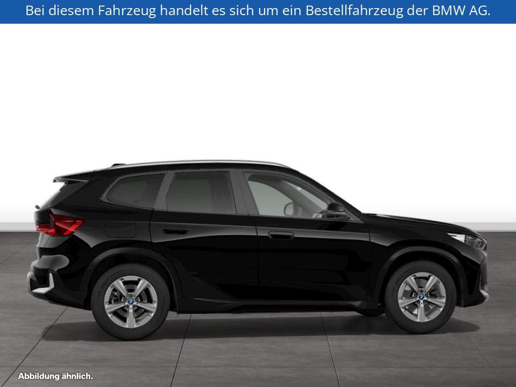 Fahrzeugabbildung BMW X1 xDrive25e