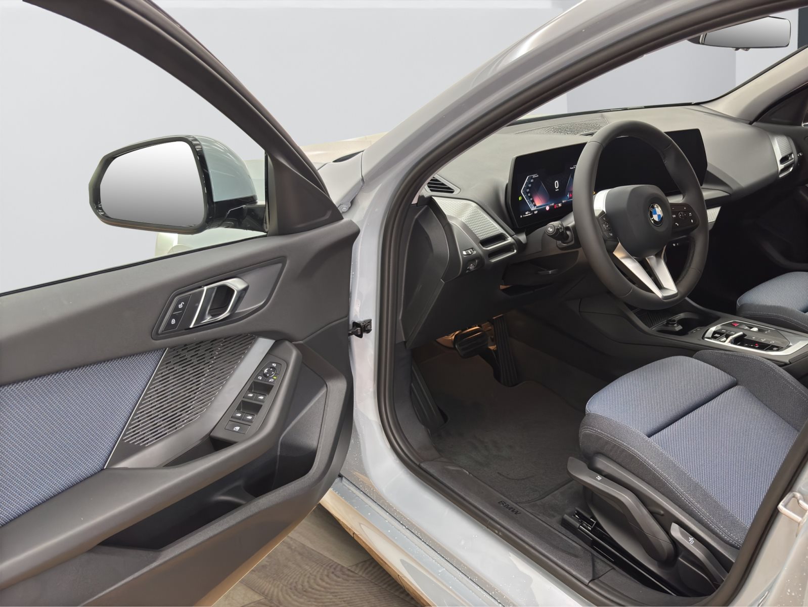 Fahrzeugabbildung BMW 120 [M Sport, Navi, 18 LMR, RFK, SHZ, LED] DAB