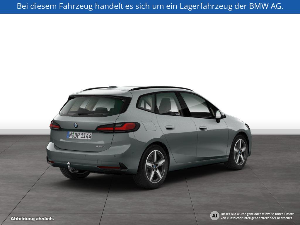Fahrzeugabbildung BMW 220i Active Tourer