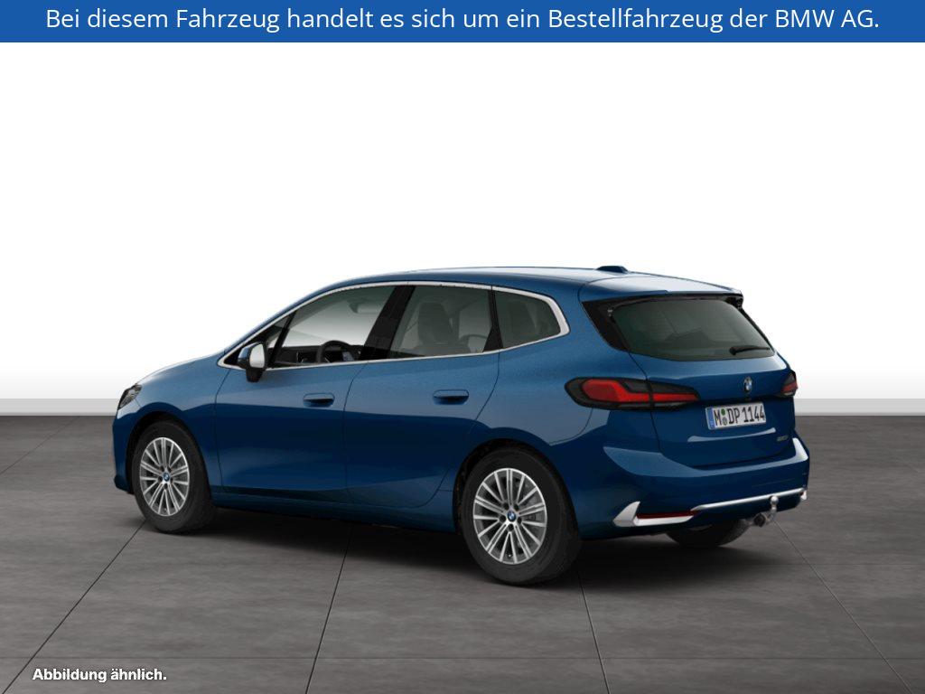Fahrzeugabbildung BMW 220i Active Tourer