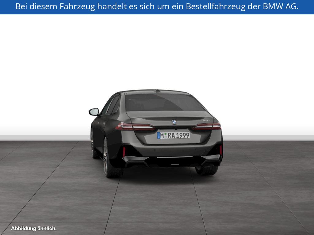 Fahrzeugabbildung BMW 520i Limousine