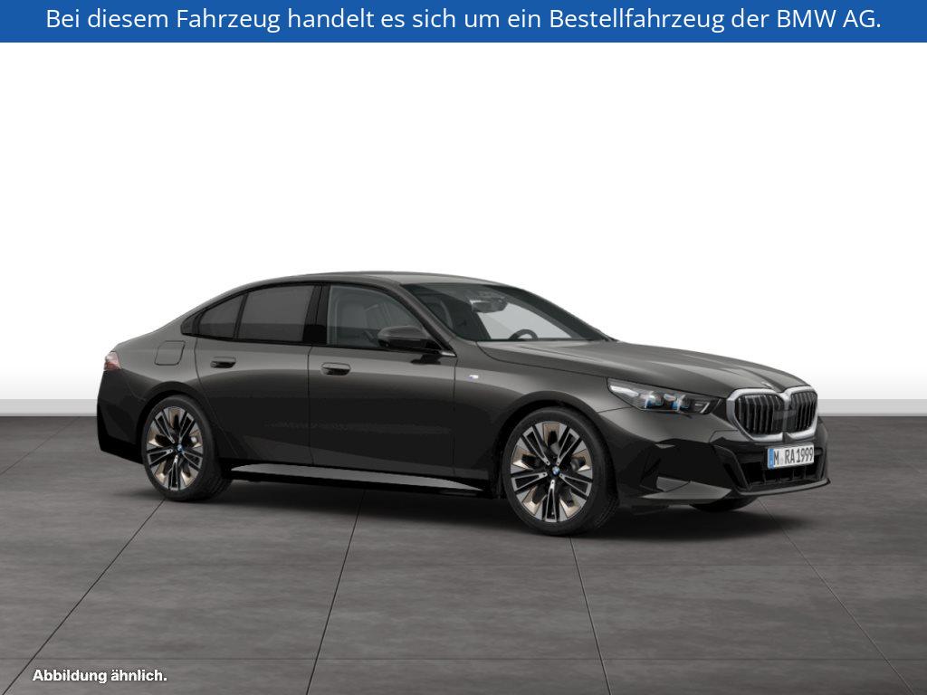 Fahrzeugabbildung BMW 520i Limousine