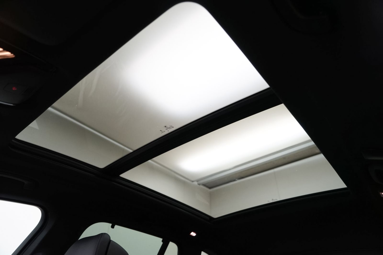Fahrzeugabbildung BMW X5 xDrive30d [M Sport, HUD, AHK, ACC, GSD, 22 LMR]
