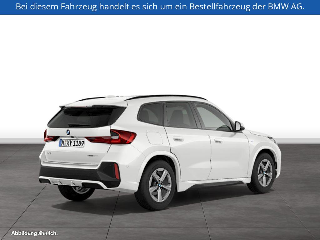 Fahrzeugabbildung BMW X1 sDrive20i