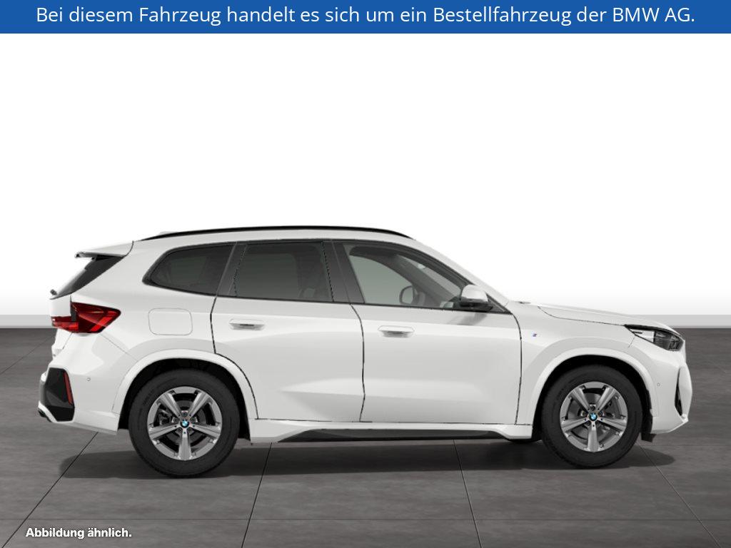Fahrzeugabbildung BMW X1 sDrive20i