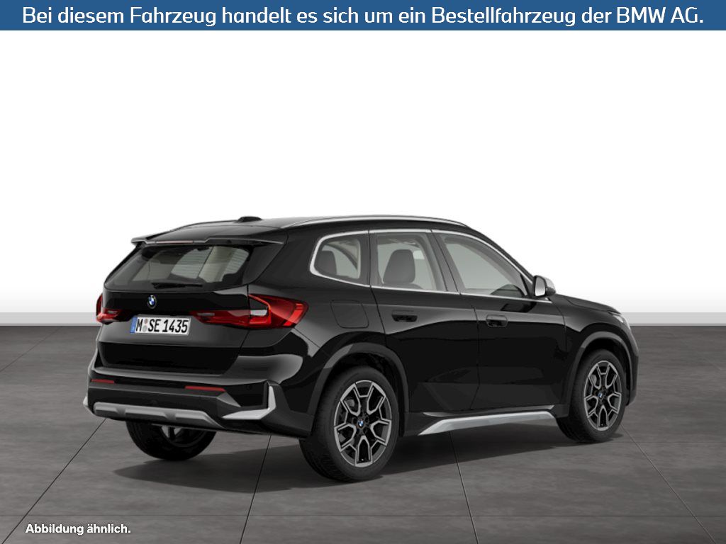 Fahrzeugabbildung BMW X1 sDrive18i SAV