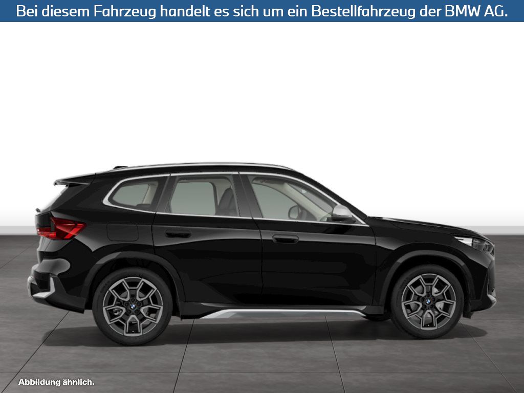 Fahrzeugabbildung BMW X1 sDrive18i SAV