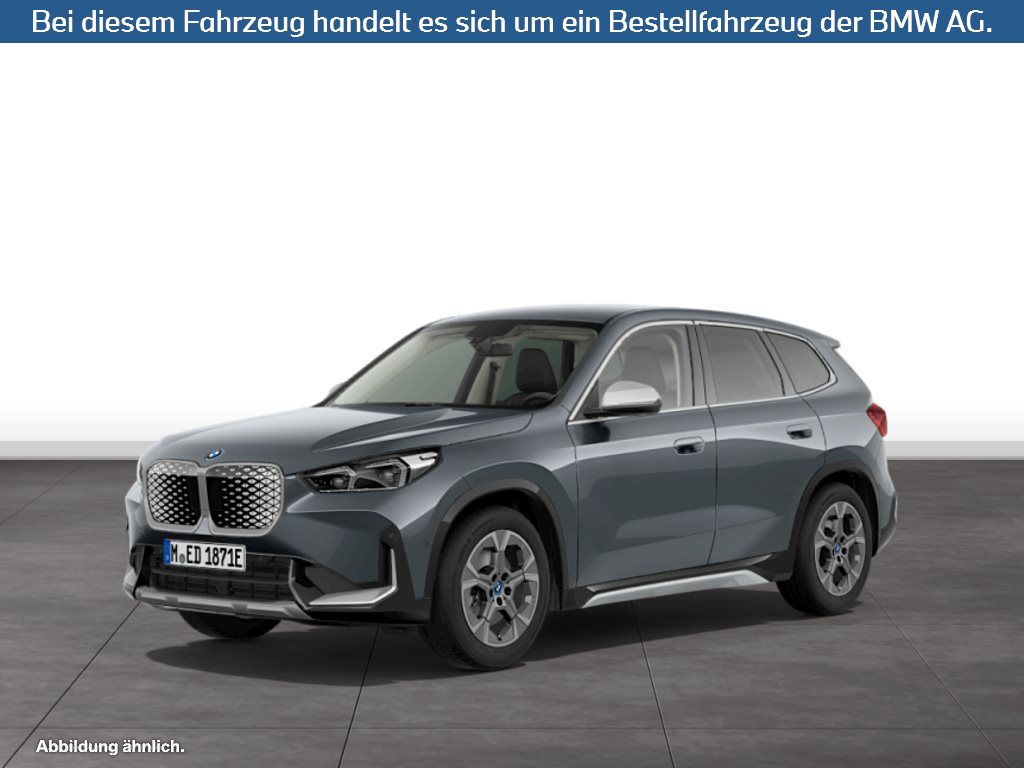 BMW iX1 xDrive30