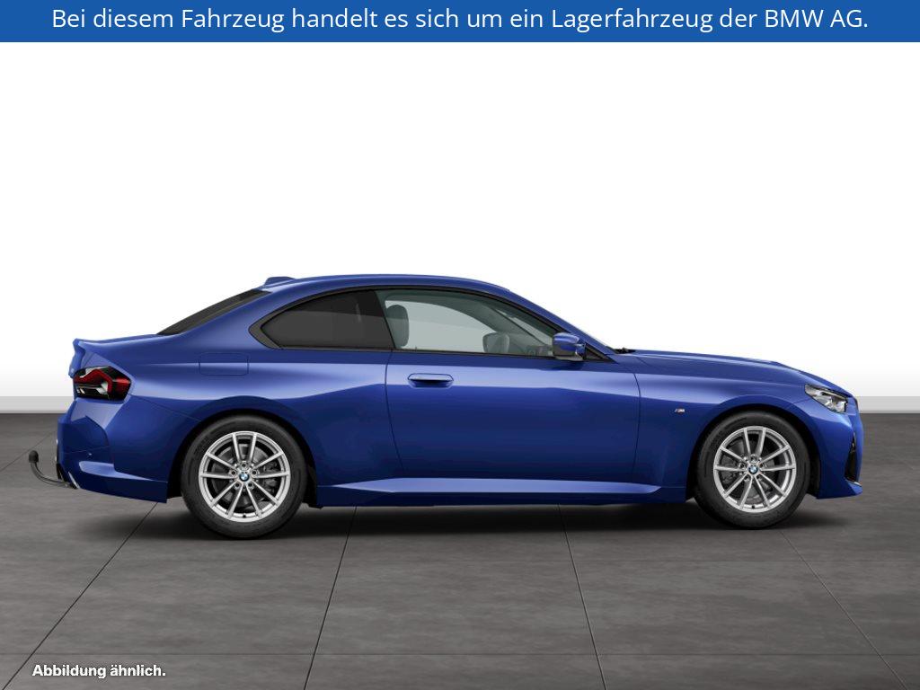 Fahrzeugabbildung BMW 218i Coupé