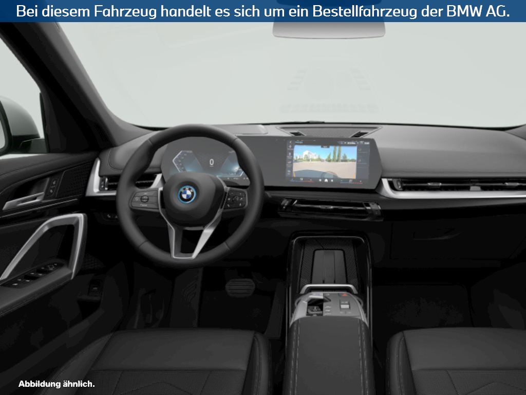 Fahrzeugabbildung BMW iX1 eDrive20