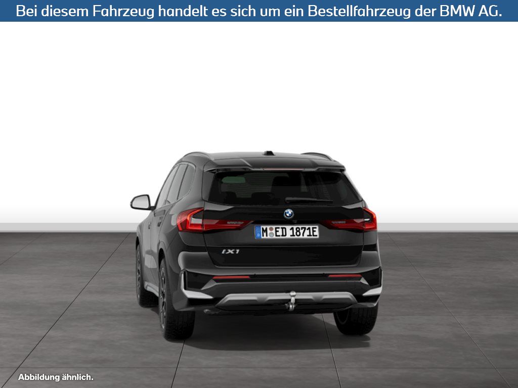 Fahrzeugabbildung BMW iX1 eDrive20