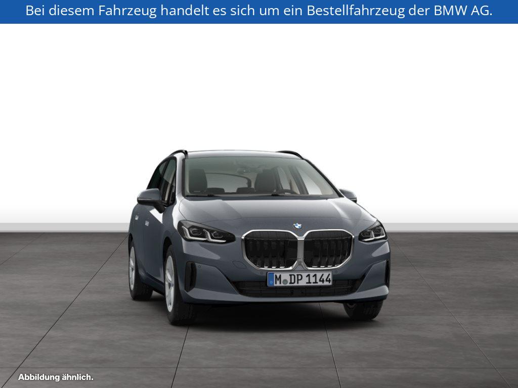 Fahrzeugabbildung BMW 220i Active Tourer