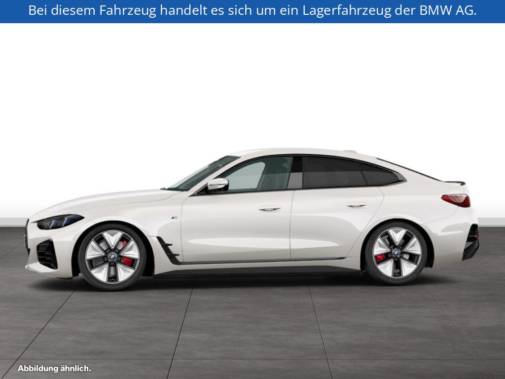 Fahrzeugabbildung BMW i4 xDrive40 Gran Coupé