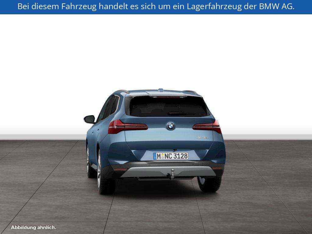 Fahrzeugabbildung BMW X3 20 xDrive