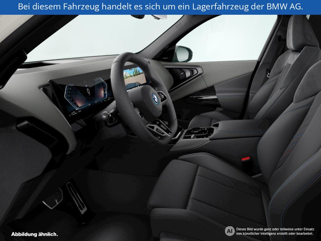 Fahrzeugabbildung BMW X3 30e xDrive