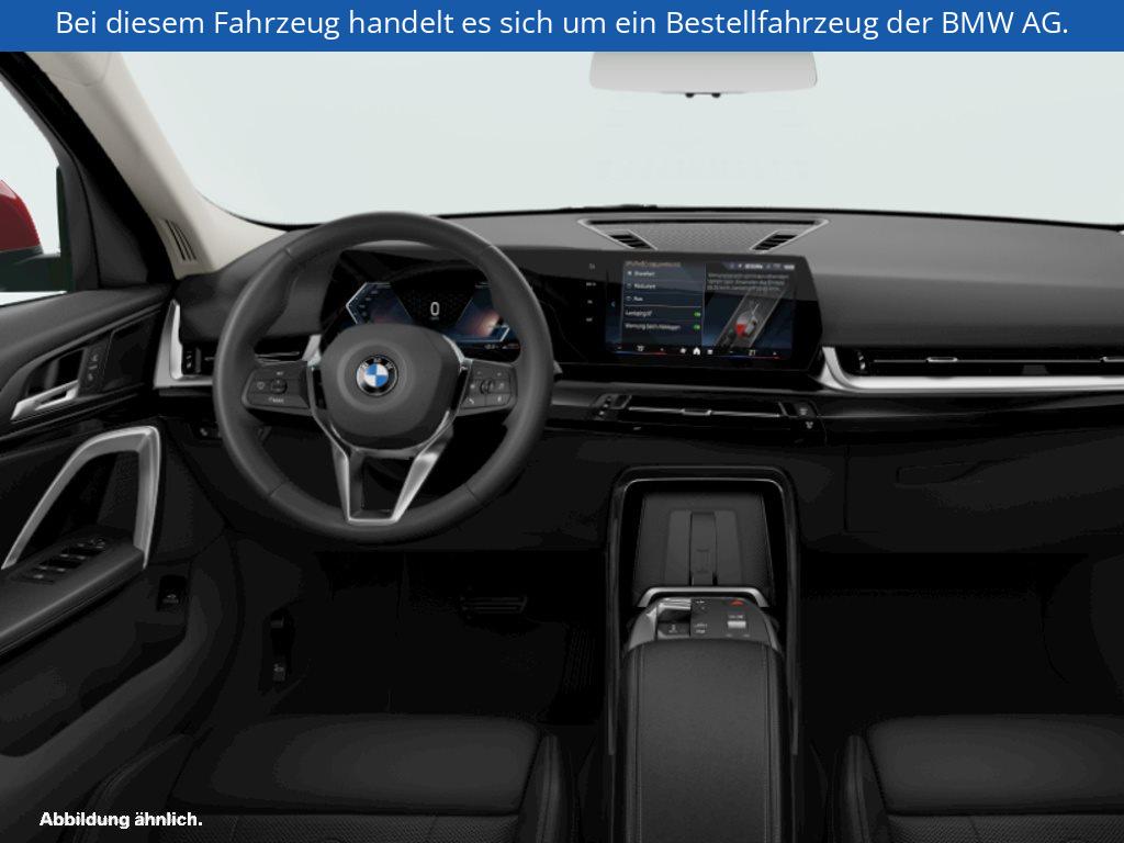 Fahrzeugabbildung BMW X2 sDrive20i
