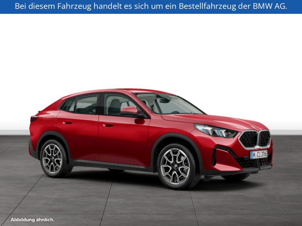 Fahrzeugabbildung BMW X2 sDrive20i
