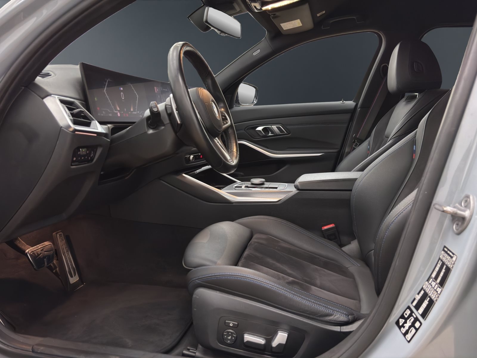 Fahrzeugabbildung BMW M340d xDrive Touring [M Sport Pro, DA Prof, RFK]