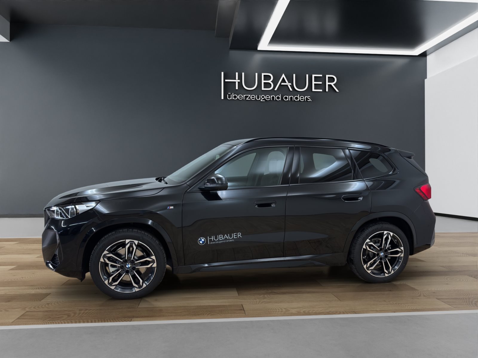 Fahrzeugabbildung BMW X1 sDrive20i [M Sport, HUD, AHK, ACC, Sitze elektr.]