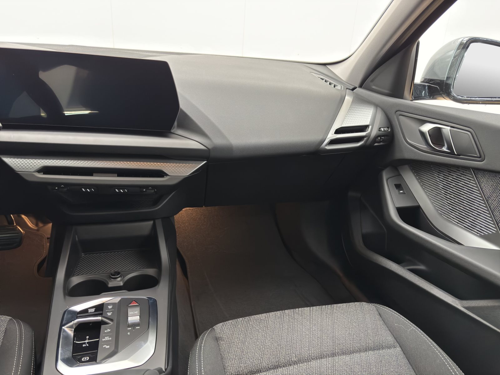 Fahrzeugabbildung BMW 120 [M Sport, Navi, 18 LMR, RFK, SHZ, LED] DAB