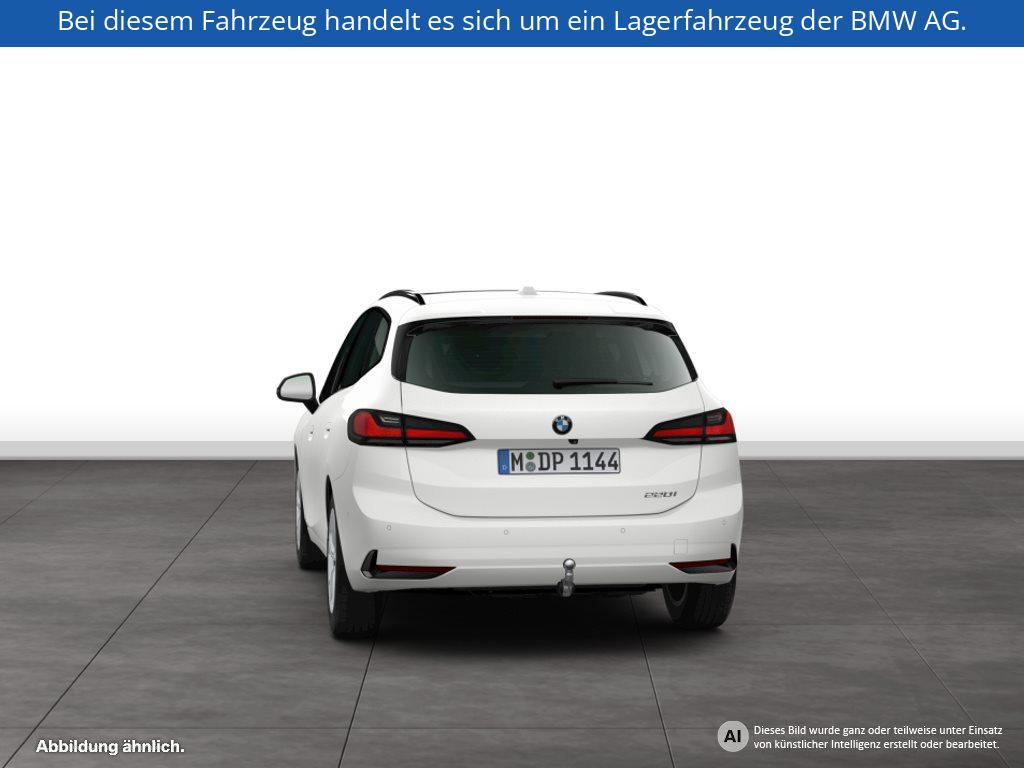 Fahrzeugabbildung BMW 220i Active Tourer