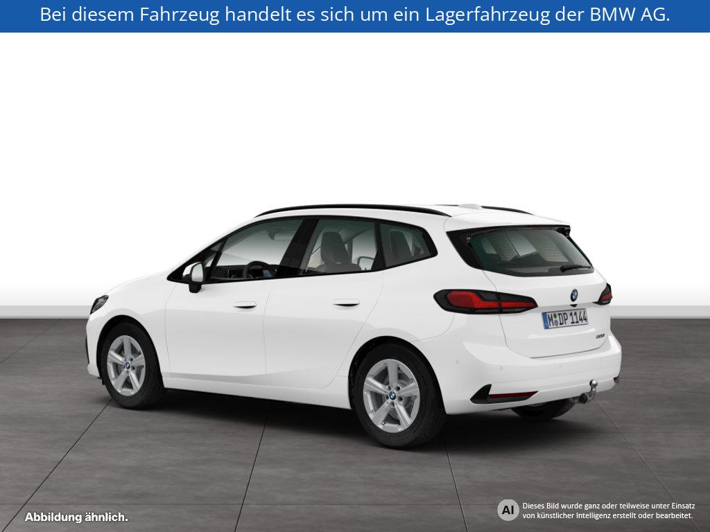 Fahrzeugabbildung BMW 220i Active Tourer