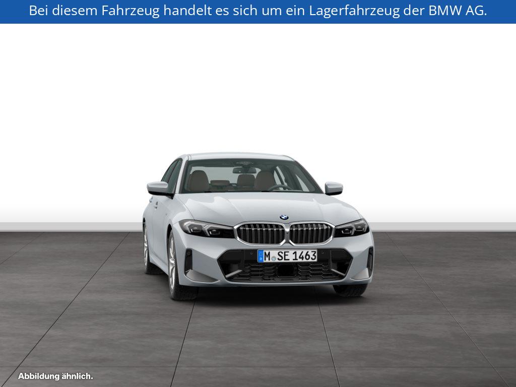 Fahrzeugabbildung BMW 320i Limousine