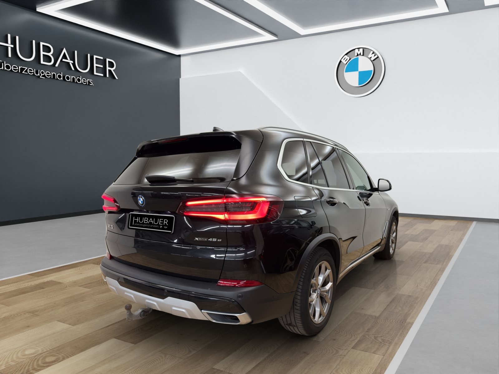 Fahrzeugabbildung BMW X5 xDrive45e [xLine, Laser, DA Prof., RFK, AHK]