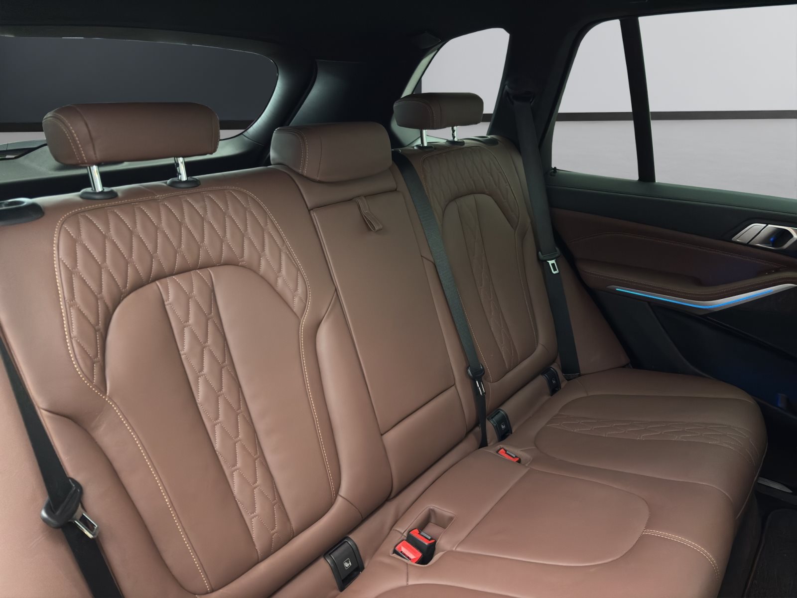 Fahrzeugabbildung BMW X5 xDrive45e [xLine, Laser, DA Prof., RFK, AHK]