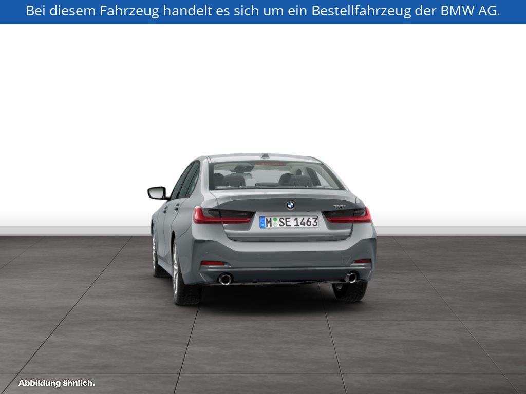 Fahrzeugabbildung BMW 318i Limousine