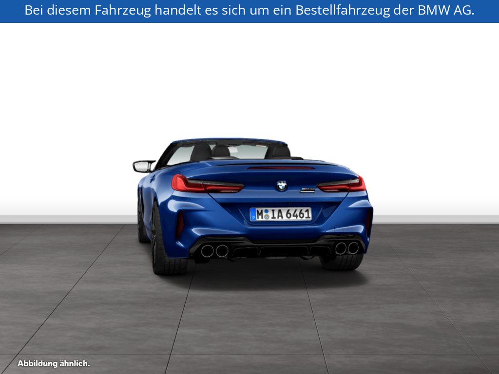 Fahrzeugabbildung BMW M8 Cabrio