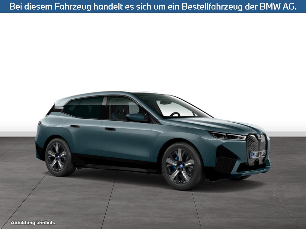 Fahrzeugabbildung BMW iX xDrive40