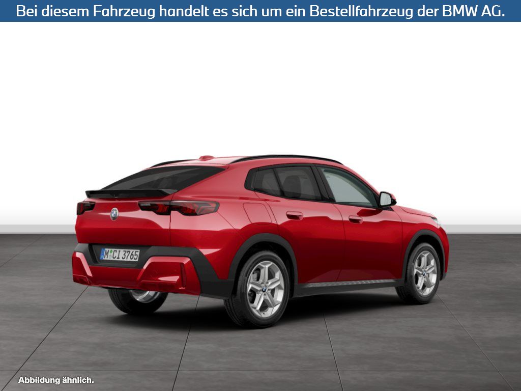 Fahrzeugabbildung BMW X2 sDrive18d