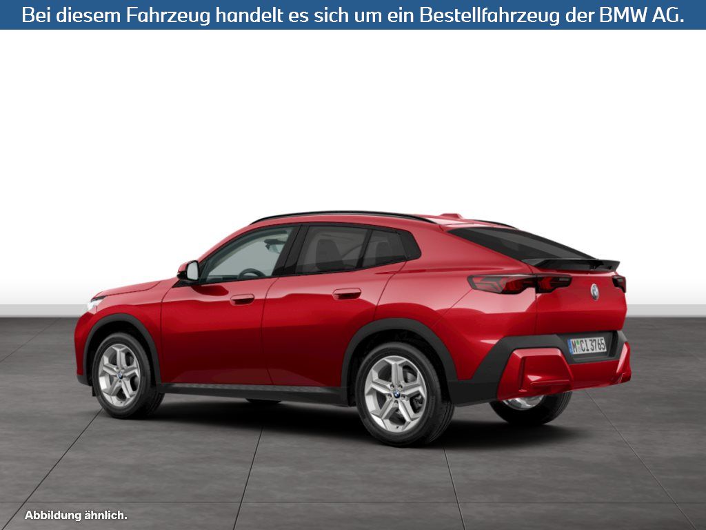 Fahrzeugabbildung BMW X2 sDrive18d