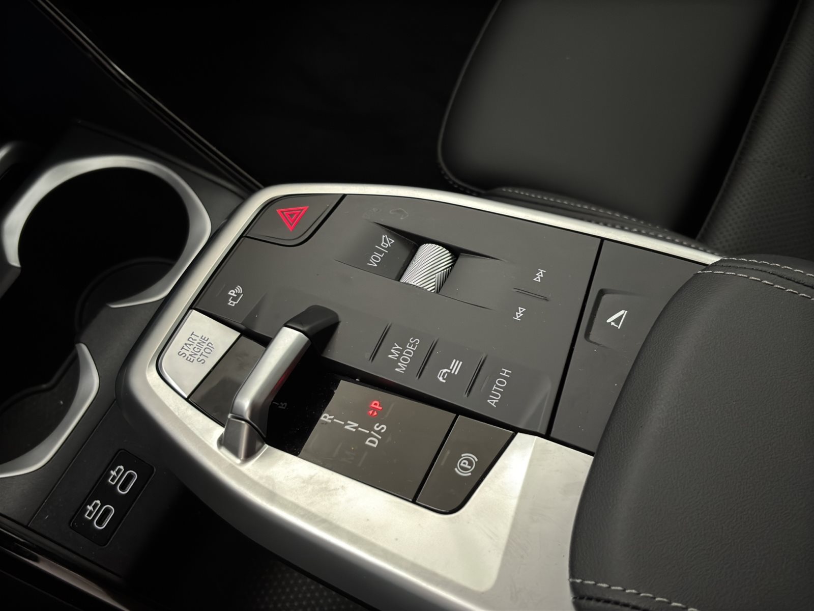 Fahrzeugabbildung BMW X1 sDrive20i [M Sport, AHK, ACC, RFK, Sitze elektr.]