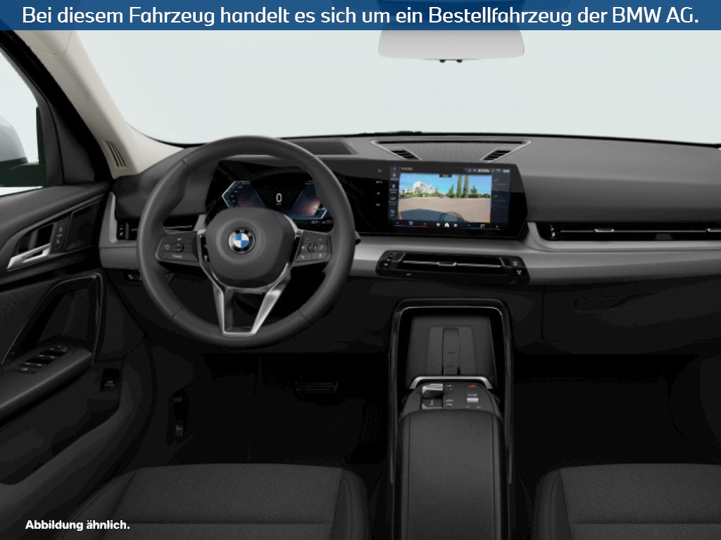 Fahrzeugabbildung BMW X2 sDrive20i