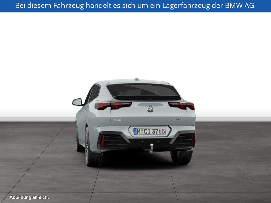 Fahrzeugabbildung BMW X2 sDrive20d